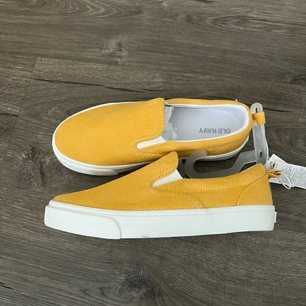 Old Mavy Gender-Neutral Corduroy Slip-On Sneakers for Kids